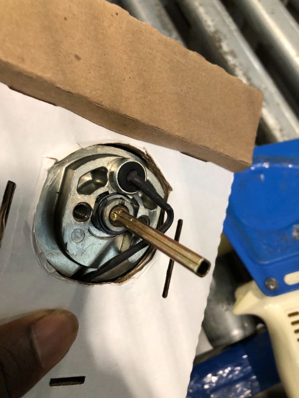 Photo 1 of ****missing key****Kwikset Halo Touch Fingerprint Wi-Fi Smart Lock, Keyless Entry Door Low Profile Deadbolt, Geofence Auto-Unlock, Grade AAA Certified, No Hub Easy Install, Satin Nickel Lifetime Finish Warranty, Arch
**a little scratched**