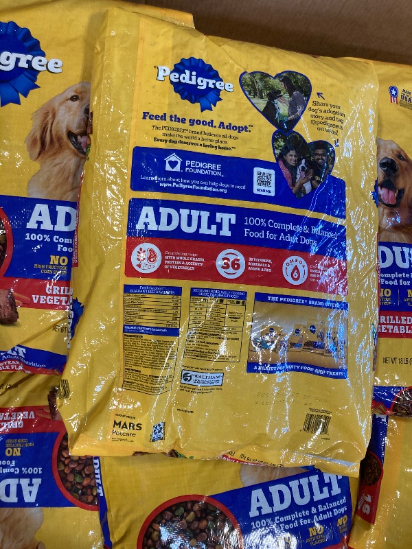 Photo 1 of ****APROX 20 BAGS***Pedigree Complete Nutrition Adult Dry Dog Food, Grilled Steak & Vegetable Flavor, 18 lb. Bag