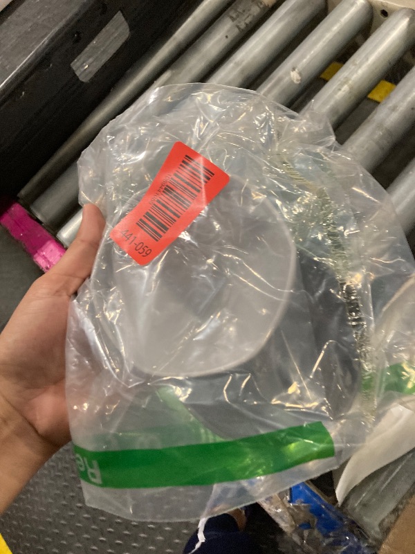 Photo 1 of ***missing one bowl**Classicseali 4 Pack Reptile Dish, Round Plastic Water Dish for Reptile Tank,Food Dishes Lizard Tank,Lizard Water Bowl for Gecko, Bearded Dragon, Chameleon, 4.45" W x 4.45" D x 0.6" H, Muticolors