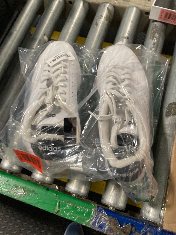 Photo 1 of ***DIRTY NEEDS WASHING***adidas Men's Advantage 2.0, White/Black/Ink, 10