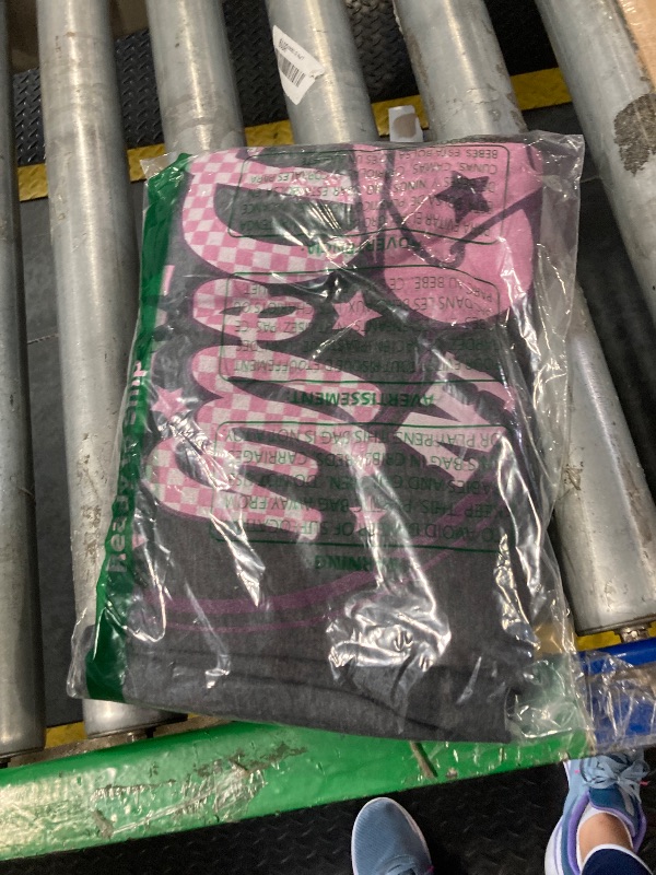 Photo 1 of ***SIMILAR PRODUCT***
In Dolly We Trust Funny Pink Hat For Girls T-Shirt XXL