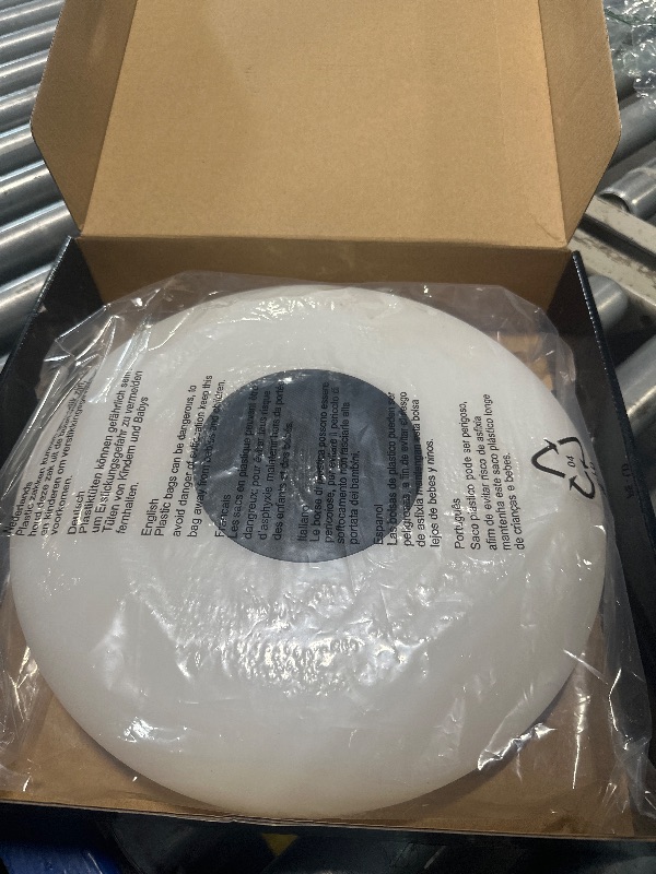 Photo 1 of ****MISSING REMOTE*** Blibly Solar LED Lights Inflatable,Swimming Pool Light Solar Floating Light Floating Pool Lights with Multi-Color LED Waterproof for Outdoor Garden (L) 1pc