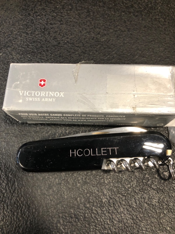 Photo 1 of Victorinox Huntsman Swiss Army Knife, 15 Functions, Swiss Made Pocket Knife with Large Blade, Screwdriver, Scissors and Wood Saw - Black