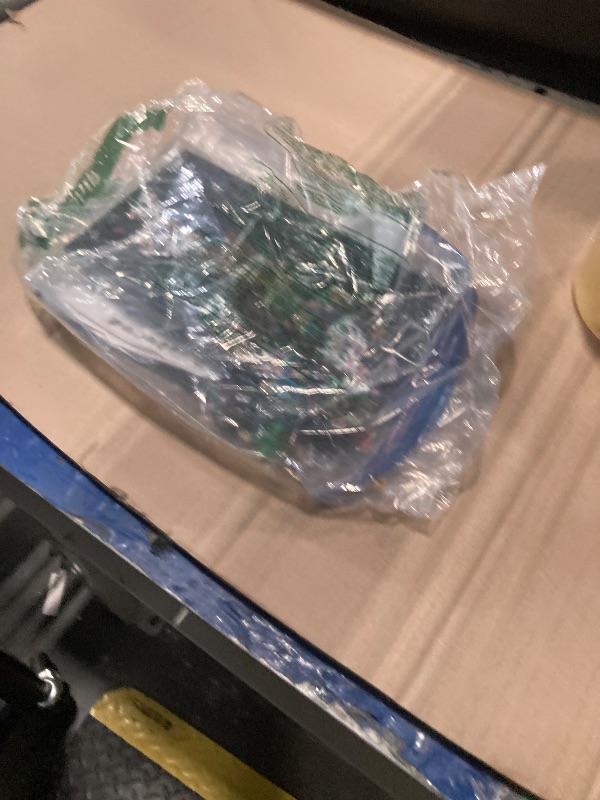 Photo 1 of ***PARTIAL SET - MISSING PEICES***Alizdd Micro Building Blocks Sets?Chinese Zen Garden Architecture and Cherry Blossom Bonsai Tree Building Toys for Adults?Japanese Sakura House Model?Creative Mini Bricks Gift for Kids 14+?2280 PCS