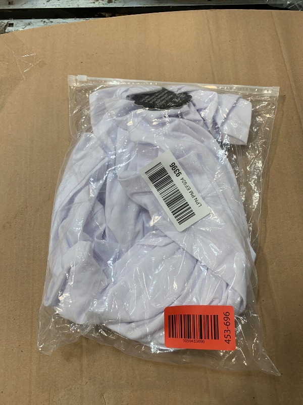 Photo 1 of ** 1 PACK** Huukeay 3 Pack Oversized T Shirts for Women Short Sleeve Crop Tops V Neck Irregular Hem Baggy Cropped Tees(White, Light Grey, Black,L)