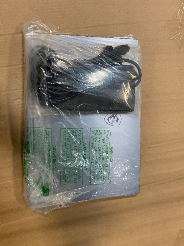 Photo 1 of MSI Creator 15M A9SE-043 15.6" 120Hz FHD Creator Laptop Intel Core i7-9750H RTX2060 16GB 1TB NVMe SSD Win10 (Renewed)