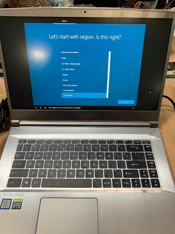 Photo 1 of MSI Creator 15M A9SE-043 15.6" 120Hz FHD Creator Laptop Intel Core i7-9750H RTX2060 16GB 1TB NVMe SSD Win10 (Renewed)