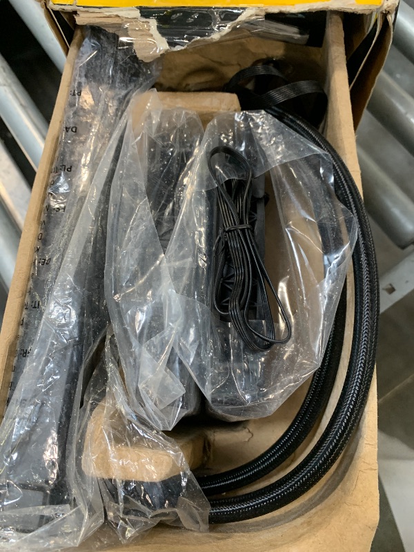 Photo 1 of ***SOLD FOR PARTS****Corsair iCUE H115i RGB Pro XT, 280mm Radiator, Dual 140mm PWM Fans, Software Control, Liquid CPU Cooler