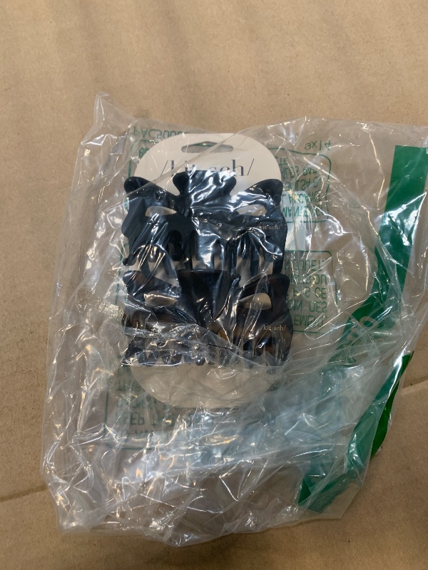 Photo 1 of ** DIFFERENT MODEL ** Kitsch 5 Inch Large Claw Clips for Thick and Long Hair | Strong Grip Jumbo Claw Clip for All-Day Hold | 2pcs Matte Oversized Hair Accessories - Black & Tortoise Design