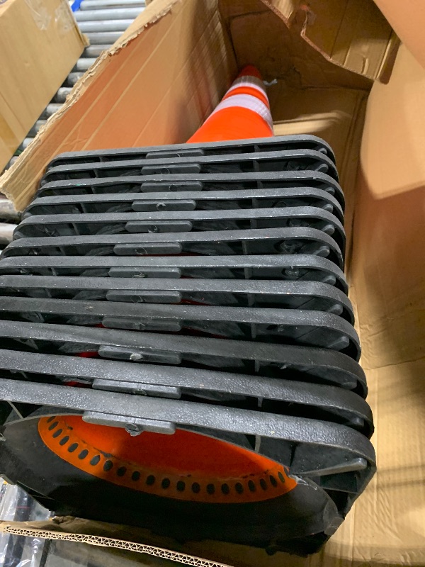 Photo 1 of 12 Pcs 28 inch Traffic Cones with Reflective Collars,PVC Parking Cones Orange for Parking Lot, Construction Cones,Parking lot, Driveway, Driving Training