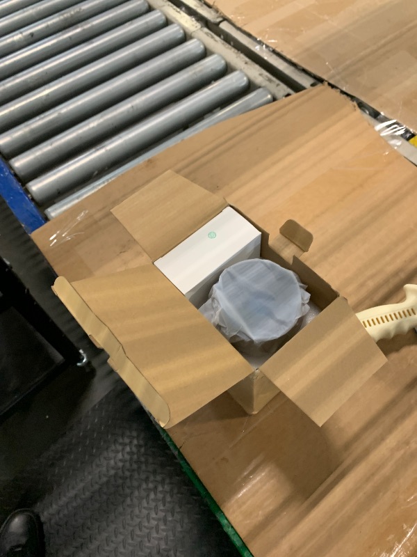 Photo 1 of [Built-in Apps & 2025 Upgraded] Mini Projector with WiFi 6 and Bluetooth 5.4 Support 4K 1080P Auto Keystone 180° Rotatable Projector Portable Compatibile with HDMI/TV Stick/Memory Stick/Laptop, Black