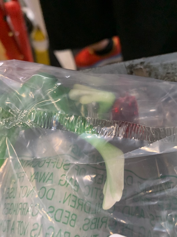 Photo 1 of ** BROKEN FOOT ** Suqorinp Miniature Frog Figurines Plant Decorations for Pots, Funny Frog Garden Decor Outdoor Gifts Women Frog Statue Planter Hugger for Flower,Yard,Lawn Ornament,3.94"x2.12"x3.94