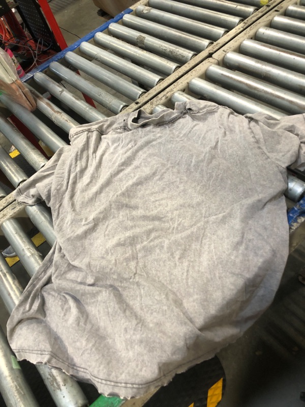 Photo 1 of ** distressed**
YawYews Mens Fashion Short Sleeve Tshirts Workout Oversize Pullover Solid Color Casual Tees Grey LARGE