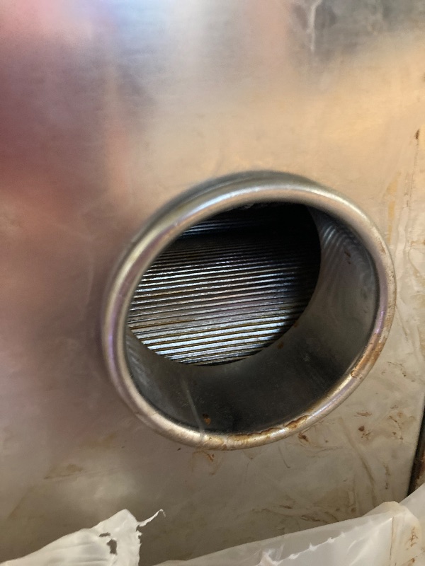 Photo 1 of ******WORKING GOOD****** VEVOR Electric Sugar Cane Juicer, 800W Sugarcane Juicer Machine with 661LBS/H High Output, 4 Stainless Steel Roller, Auto Roller Pressure Adjustment Sugarcane Juice Press Extractor for Home/Commercial