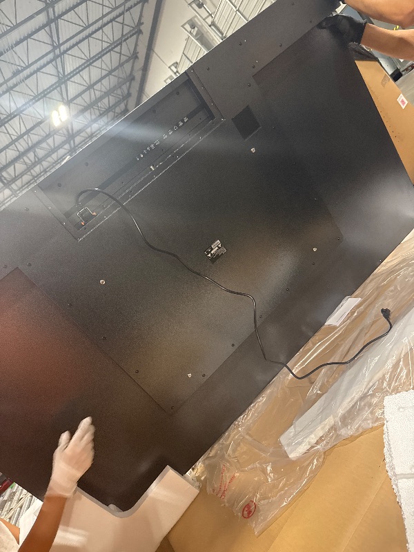 Photo 1 of ******IT WORKS PERFECTLY******* SYLVOX 75 inch Full Sun Outdoor TV Smart Waterproof TV 4K Ultra High-Resolution 2000nits,7x16(H) Support Bluetooth Wi-Fi Suitable for Partial Sun or Strong Light Area(Pool Series)