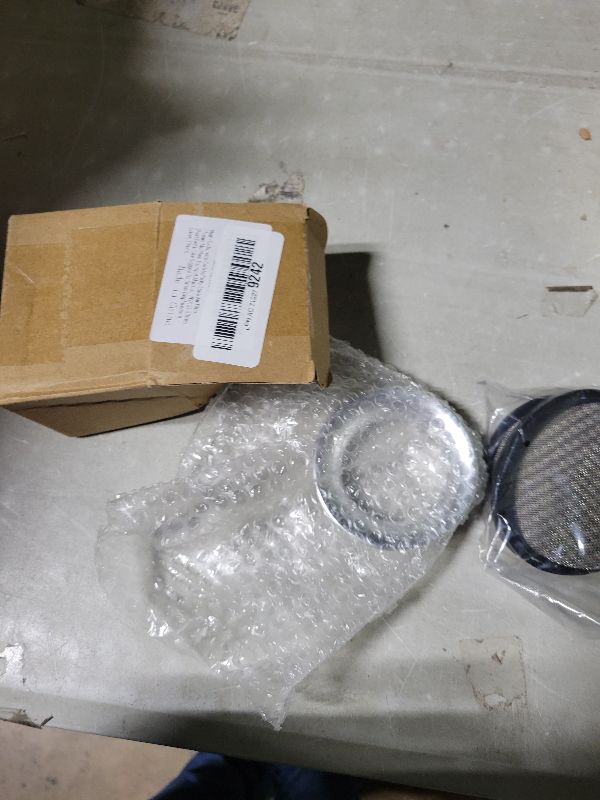 Photo 1 of 2" Round Open Screen Vent - Black - Pkg of 6
Amazon's Choice
