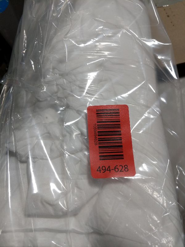 Photo 1 of 150 PCS Massage Table Sheets Disposable Non Woven SPA Bed Cover Breathable Polypropylene Fabric 31" x 70" Thin, Not Waterproof (White)