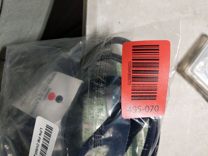 Photo 1 of 16/3 Short Extension Cord 6 FT, Black Extension Cord Flexible & Durable, Indoor 3 Prong Power Cable, Suitable for Home and Office, 13 Amp 1625 Watt 125VAC 16AWG, ETL Listed