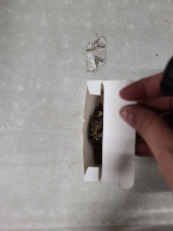 Photo 1 of 20 Set Magnetic Snaps, Purse Magnetic Bag Fastener Clasp Magnetic Button Replacement Kit for Sewing, DIY Craft, Purses, Bags, Clothes, Leather (Bronze 14MM)