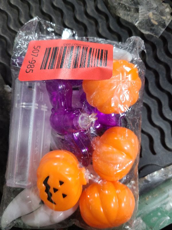 Photo 1 of 1set, Halloween Theme Light String, Fun Pumpkin Lantern, Ghost Design, Battery-Powered, Suitable for Party Daily Home Decoration Light String