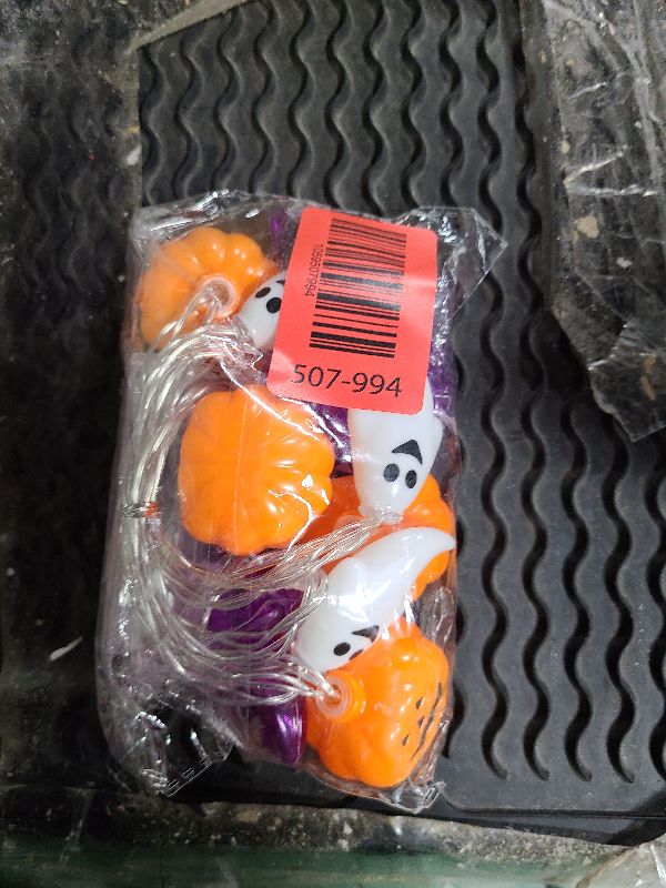 Photo 1 of 1set, Halloween Theme Light String, Fun Pumpkin Lantern, Ghost Design, Battery-Powered, Suitable for Party Daily Home Decoration Light String