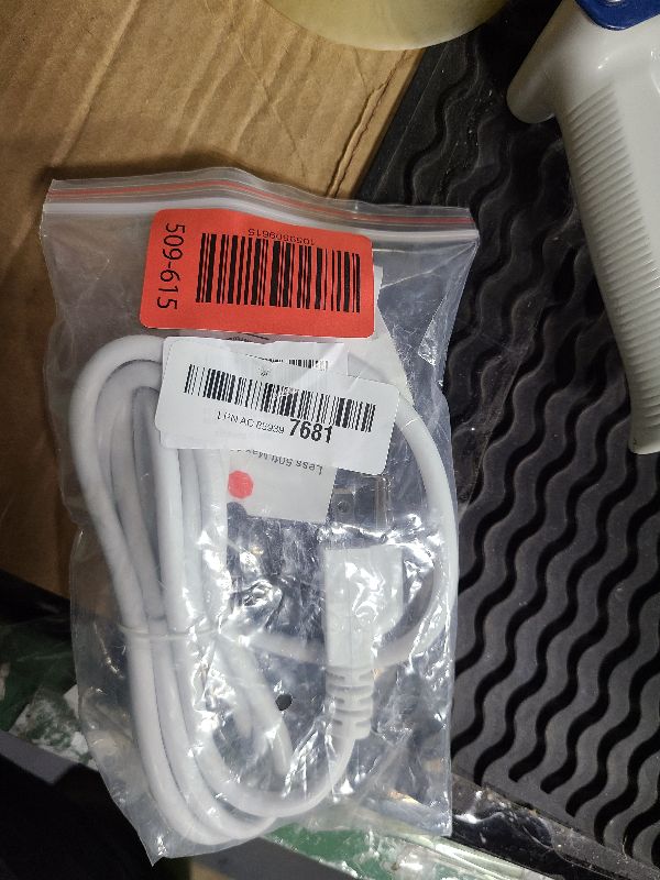 Photo 1 of 16/3 Short Extension Cord 6 FT, White Extension Cord Flexible & Durable, Indoor 3 Prong Power Cable, Suitable for Home and Office, 13 Amp 1625 Watt 125VAC 16AWG, ETL Listed