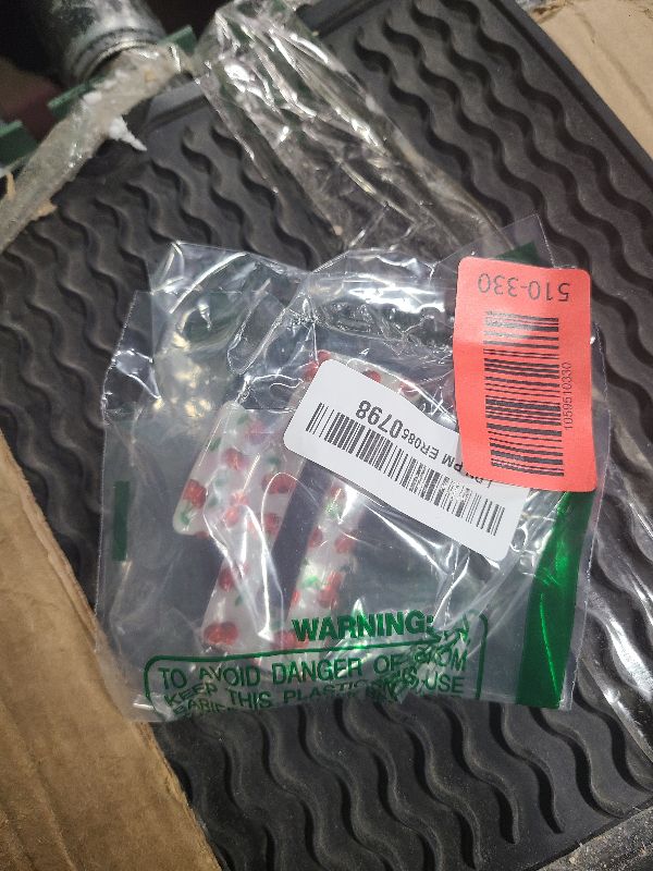 Photo 1 of 1 Pack Cherry Hair Claw Clips Acrylic Hair Clip Square Shape Non-Slip Hair Jaw Clip Cute Strong Hold Red Cherry Hair Catch Barrettes Fruit Hair Clamp Spring Summer Hair Accessories for Women Girls