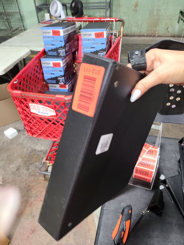 Photo 1 of 1 1/2" Binder Capacity - Round Ring Fastener(s) - Vinyl - Black - 1.02 lb - 1 / Each-28552-Office Supplies