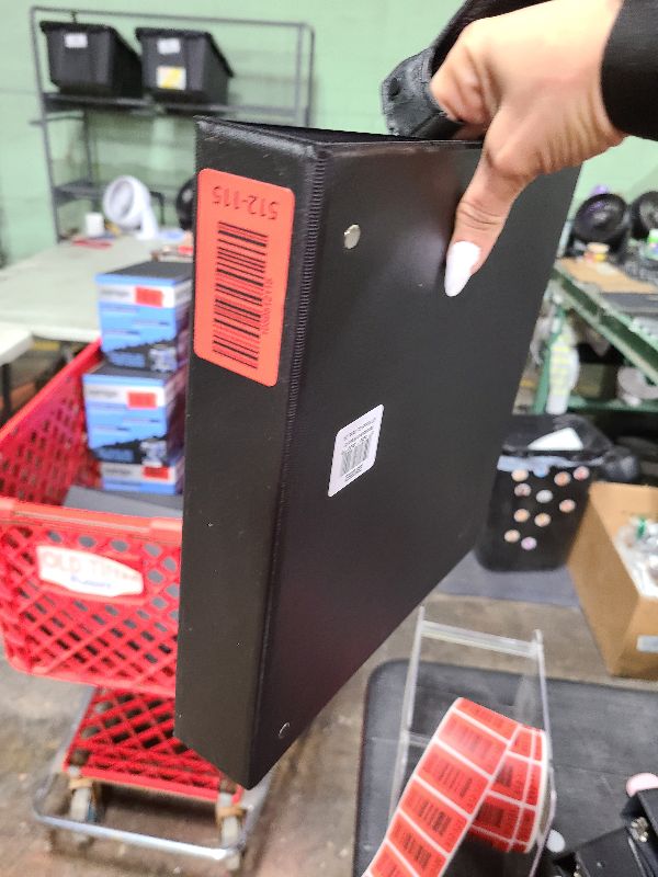 Photo 1 of 1 1/2" Binder Capacity - Round Ring Fastener(s) - Vinyl - Black - 1.02 lb - 1 / Each-28552-Office Supplies