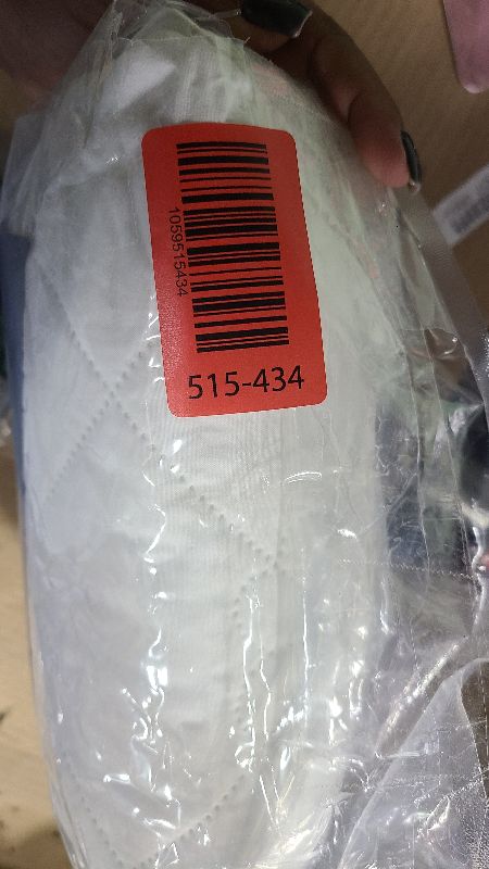 Photo 1 of 1 Pack Waterproof Hospital Bed Sheet Mattress Cover Protector 36" x 80" x 14" Hospital Grade Incontinence Protection, Soft Breathable Fabric for Elderly, Adults Machine Washable (White, 36 * 80inch)