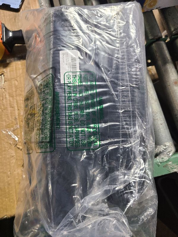 Photo 1 of 200 Pack 16 oz Plastic Cups Bulk for Party Halloween Disposable Heavy Duty Party Drinking Cups Stackable Plastic Beverage Tumblers for Birthday Wedding Christmas Picnics Bachelor Games(Balck)