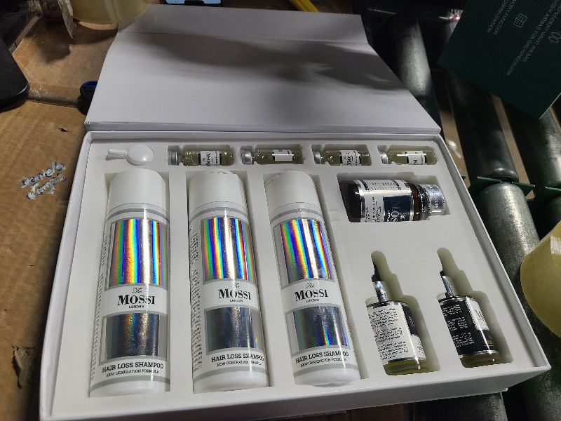 Photo 1 of 
The Mossi London 2 Months Flacon Plus Hair Set (Mossi Anti Hair Loss Kit)
