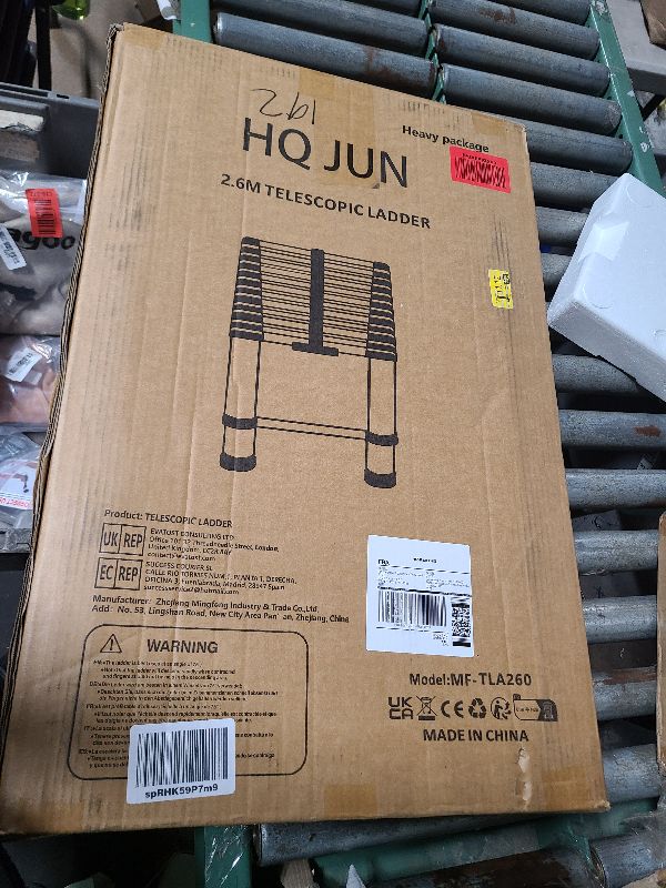 Photo 1 of (8.5Ft/2.6M) Telescoping Ladders?EN131Standards Multi-Purpose Folding Aluminum Extension Ladder