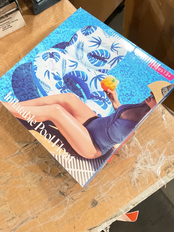 Photo 1 of [2025 New Model] Pool Floats - Inflatable Pool Floats with Cup Holders,Unibody Pool Lounger Float with Handle?Ideal Pool Toys for Pools,Beach,Lakes, Rivers,Water Party 2025 Beach Vacation Essentials