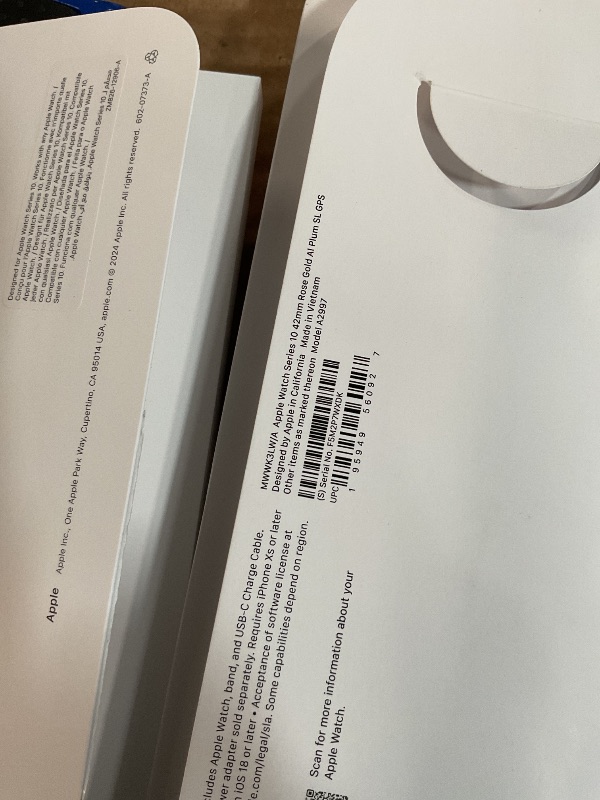 Photo 1 of *** SEE NOTES ****Apple Watch Series 10 [GPS 42mm case] Smartwatch with Rose Gold Aluminium Case with Plum Sport Loop. Fitness Tracker, ECG App, Always-On Retina Display, Carbon Neutral