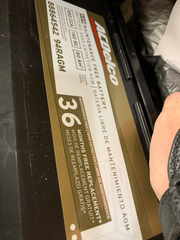 Photo 1 of (see all images) ACDelco Gold 94RAGM (88864542) 36 Month Warranty AGM BCI Group 94R Battery