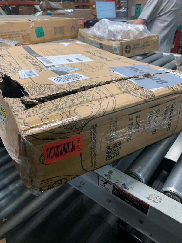 Photo 1 of (USED/FAIR) Elite Gourmet EWM-6171 Triple 3 x 2.5 Qt. Trays, Buffet Server, Food Warmer Temperature Control, Clear Slotted Lids, Perfect for Parties, Entertaining & Holidays, 7.5 Qt Total, Stainless Steel