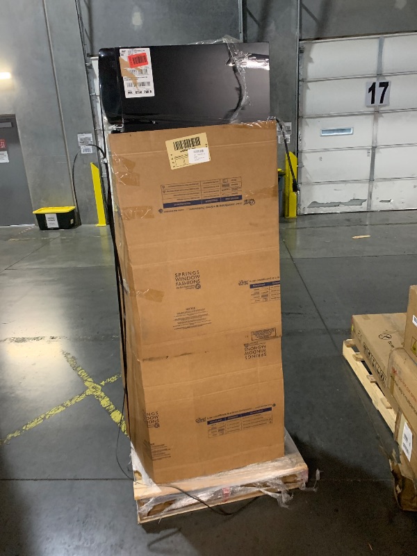 Photo 1 of (TRUCK/TRAILER PICKUP ONLY)(sold for parts only) PrecisionAuto Commercial Merchandiser Refrigerator, 11.3 Cu.Ft / 320L Beverage Refrigerator Cooler Merchandiser