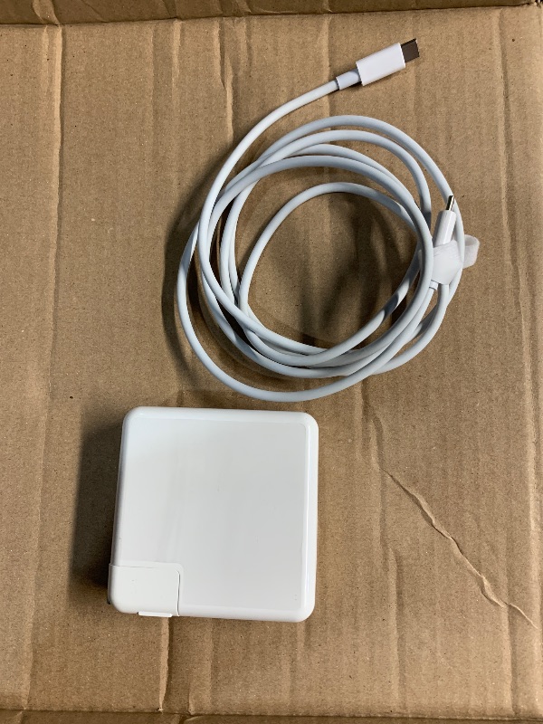 Photo 1 of ***LOCKED**
Apple MacBook Pro Late 2021 with Apple M1 Pro chip (16-inch, 16GB RAM, 512GB SSD) Space Gray (Renewed)
