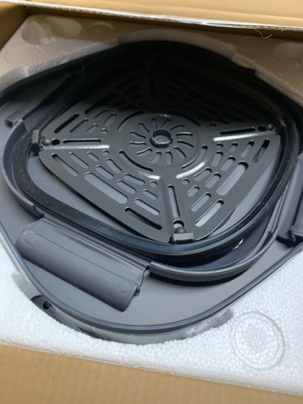 Photo 1 of ***(PARTS ONLY/ MAJOR DAMAGE/ NON FUNCTIONAL)***Ninja Crispi 4-in-1 Portable Glass Air Fryer Cooking System, 1500W, 4QT & 6-Cup TempWare Glass Containers with Storage Lids, Microwave, Freezer & Dishwasher Safe, Cyberspace Gray, FN101GY