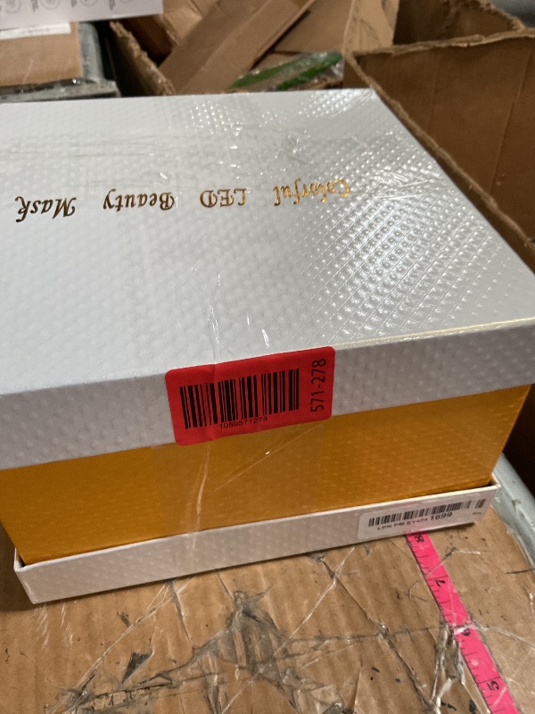 Photo 1 of (MISSING CORD) SDKWDH Red Light Therapy for face, 7 Colors LED Face Mask Light Therapy, Led Face Mask Light Therapy At Home, Blue Red Light Therapy Mask for Face