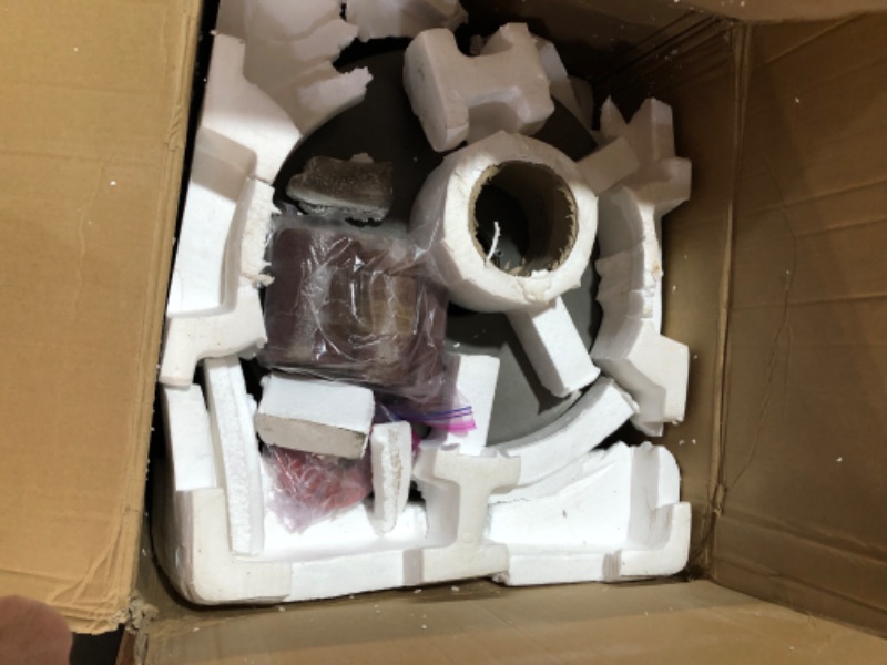 Photo 1 of ***MISSING PIECES****(FOR PARTS ONLY)
Shop Fox W1846 Benchtop Oscillating Spindle Sander