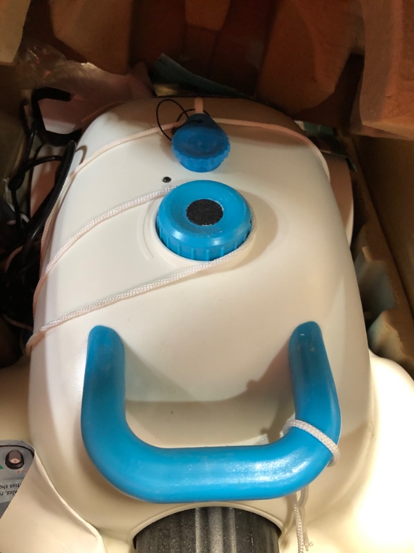 Photo 1 of (needs new battery) Hinice Cordless Robotic Pool Cleaner,Automatic Pool Vacuum Robot IPX8 Waterproof, 2200 Sq Ft Coverage (White)