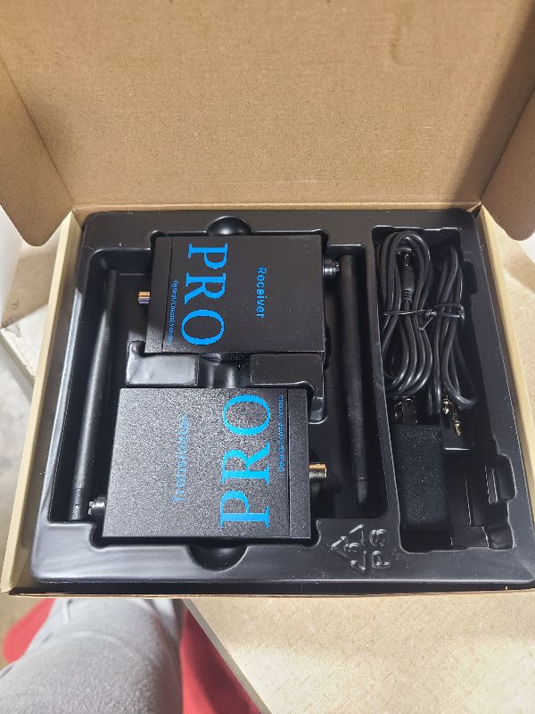 Photo 1 of 1Mii 2.4GHz Wireless Audio Transmitter and Receiver (1 TX+1 RX), HiFi Audio, 20ms Low Latency, 328ft Long Range Wireless Kit for Speaker/Stereo/Soundbar, Optical/Coaxial/3.5mm(RCA) Ports