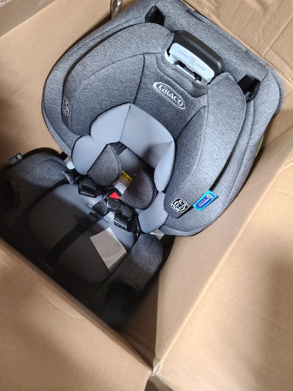 Photo 1 of 
Graco Extend2Fit Convertible Baby Car Seat, Rear and Forward Facing, Adjustable Extension Panel for Extra Legroom, Cullen