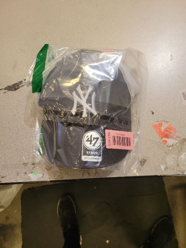 Photo 1 of '47 New York Yankees Adjustable Cap Branson MLB