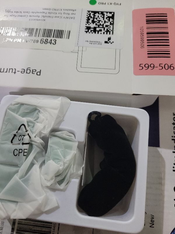 Photo 1 of [Case-Friendly] Remote Control Page Turner Ring for Kindle Paperwhite Oasis Scribe Kobo eReaders, Camera Camcorder Remote Controls, Page Turner Clicker for iPhone ipad Tablets with Storage Bag Green