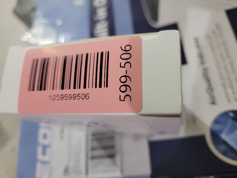 Photo 1 of [Case-Friendly] Remote Control Page Turner Ring for Kindle Paperwhite Oasis Scribe Kobo eReaders, Camera Camcorder Remote Controls, Page Turner Clicker for iPhone ipad Tablets with Storage Bag Green