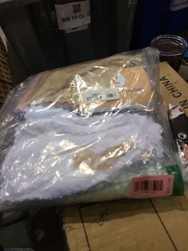 Photo 1 of 24 Pack Kitchen Dishcloths - Does Not Shed Fluff - Reusable Dish Towels, Dish cloths, Super Absorbent Coral Fleece Cleaning Cloths, Nonstick Oil Washable Fast Drying, 7 x 9 Inch (Multicolor)