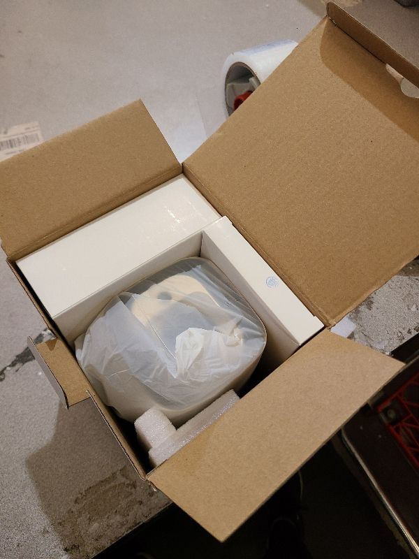 Photo 1 of ?Auto Focus&1080P?Magcubic Mini Smart Projector with 4K Support, Portable Projector with Wifi and Bluetooth, 5W Speaker, Built in Apps, Voice Control, Outdoor Movie Projector